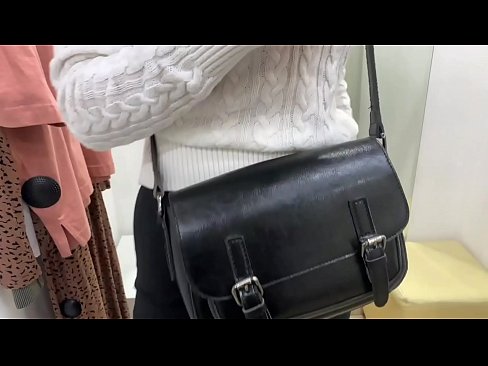 ❤️ Masturbasyon piblik nan jenn femèl FeralBerry ak yon gode nan sal la Fitting ❤ Ponografi bon jan kalite nan nou % ht.xxxdesichudai.ru% ❌️